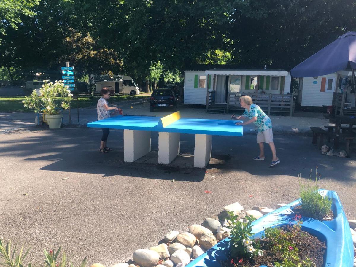 Camping Paradis Family Des Issoux Lalevade-d'Ardeche Ngoại thất bức ảnh
