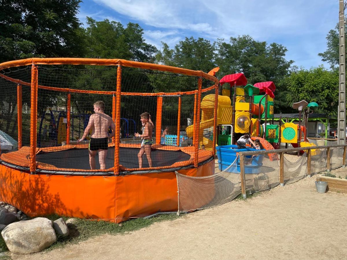 Camping Paradis Family Des Issoux Lalevade-d'Ardeche Ngoại thất bức ảnh